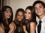 Maria Cludia, Laura, Rafaela e Henrique