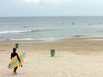 Na praia da Joaquina, em Santa Catarina, o dia comeou com sol e calor
