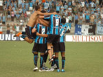 Jogadores do Grmio fizeram a festa to logo o rbitro apitou o fim do jogo
