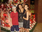 vespra de natal no shoping em sao lo com meus filhotes natalia e leonardo....muito lindo...