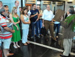 Um suposto erro no sistema de agendamento de vistos provocou tumulto na manh desta quarta-feira no Consulado do Mxico, em Porto Alegre. Cerca de 50 turistas gachos e catarinenses que tinham horrio marcado no constavam no sistema, o que gerou insatisfao