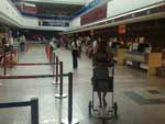 O aeroporto Salgado Filho registrou movimento tranquilo na manh desta quarta-feira