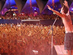 Pblico ao ritmo de Capital Inicial no Planeta SC 2006  