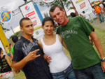Tairone dos Santos, Denise e Marcio Andrade na entrada do Planeta 2009 