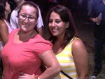 Tamires Oliveira e a amiga Luana na primeira noite do Planeta SC 2010