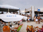Muita gente acompanhou o show da areia