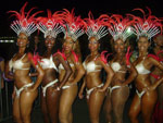 Fernanda Aguilhera envia foto do grupo de mulatas Leoas do Samba, da Imperadores do Samba, na abertura do Carnaval. Na foto: Simone, Fernanda, Flaiane, Letcia, Nati e Aline.