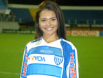 A avaiana Alana campos, a musa do Campeonato Catarinense 2009, desfilando sua graa e a camisa comemorativa que ser usada na Copa do Brasil