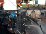 Incndio atinge casa no bairro Maria Goretti, em Chapec
