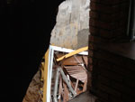 A Defesa Civil solicitou a presena da Secretaria Municipal de Obras e Viao (SMOV) para fazer um laudo do acidente