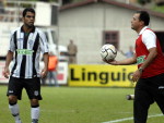 Mrcio Goiano perdeu a sua primeira partida no comando do Figueirense