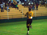Tigre vence com dificuldades e alcana o terceiro lugar