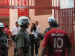 Os portes foram abertos antes do previsto