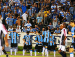 Na comemora��o teve dan�a dos jogadores