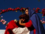 Na Capital, o ponto alto da Sexta-feira Santa foi a representao da Via Sacra