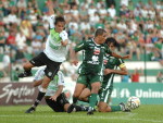 Lucas, do Figueirense, perdeu tima chance de gol ainda no primeiro tempo