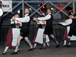 Apresentao do Eintrachtvolkstanzgruppe na Oktoberfest