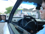 Dona Iraci Ferreira Bonkovisky 51 anos e trabalha a10 anos como taxista e diz ter optado pelo profisso pois toda sua famlia  de taxistas. Diz nunca ter batido nem levado multa.