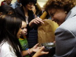 Pr-candidata  Presidncia, Dilma Rousseff, visita Caxias