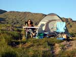 Um dos passatempos preferidos do casal  acampar