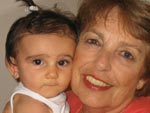 Minha mae minha vida quero que minha filha sinta o mesmo orgulho de mim como tenho de voce! obrigada por me tornar uma mulher melhor a cada dia seguindo os teus passos ate hoje!Michelle nesta foto esta minha mae Elda Martinez e minha filha EDUARDA MARTINEZ BOVEE 