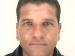 Srgio Luiz Barbosa, 38 anos, est desaparecido desde 24 de janeiro, quando saiu de casa em Alvorada. Foi visto pela ltima vez no Bairro Umbu. Informaes: 9148-5155.
