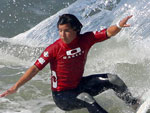O pernambucano Ian Gouveia estreou com vitria no Oakley Pro Junior 2010