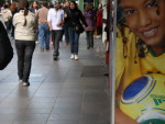 No Calado a publicidade , em sua maioria,  verde e amarela