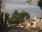 Podia ser uma decorao de festa junina mas  tempo de Copa do Mundo
