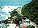Praia do Geremias e estrada para a praia de cabeudas.