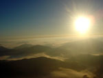 Nascer do sol em Blumenau, visto do Morro do Cachorro.