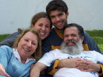 O candidato do PDT, Joo Luiz Vargas, com a esposa Jlia e os filhos Maria Alice e Eduardo