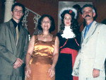 Famlia – Formatura em Direito da filha em dezembro de 2001.
