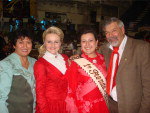 Ciro Winck e a esposa Elenir com a Primeira Prenda do RS Gesto 2009/2010, Cristiane Bortoluzzi e com a Primeira Prenda do RS Gesto 2010/2011, Adriane Rebechi Rodrigues