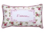 Alm de almofadas, esses modelos da Tok&Stok so uma forma de expressar sentimentos. A Cartas custa R$ 24, e a Fleur  L'Amour sai por R$ 44