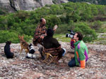 Alcbio Franco e Onlia Franco ensaiando com o diretor Zeca Brito no Rinco do Inferno