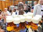 Os melhores momentos da Oktoberfest de Munique 2010 na Alemanha.