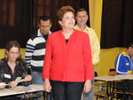 Dilma Rousseff, durante a campanha, em encontro com lideranças políticas na sede da Amrig