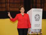 Dilma vota em Porto Alegre no primeiro turno das eleições
