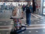 Ieda com a vaca do Bourbon Ipiranga