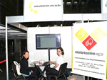 Estande do Instituto Volunt�rios em A��o