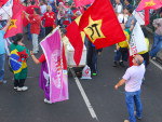 Porto Alegre - Petistas comemoram a vitria virtual de Dilma Rousseff antes do anncio oficial