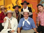 Shana Mller, rlon Pricles, Cristiano Quevedo, ngelo Franco, Neto Fagundes e Nico Fagundes no Palco da 84 EXPOFEIRA - Pelotas, RS