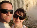 Foz do Igua�u, Paran� - Andr� Ricardo Philippus e Fab�ola Dalsenter, de Rio do Sul, em outubro de 2010.