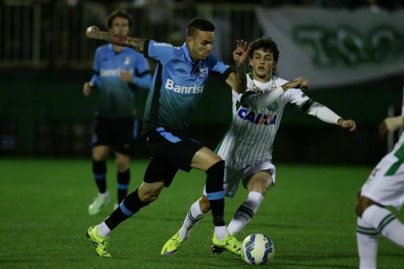 Após derrota, Grêmio prega tranquilidade e mira “dever de casa”