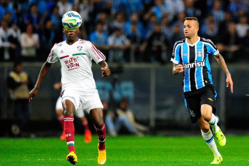 Grêmio lamenta chances perdidas e não vê superioridade do Flu em empate: Pressionamos bastante