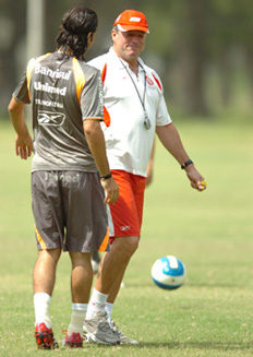 Alexandre Lops&nbsp;/&nbsp;Divulga&ccedil;&atilde;o