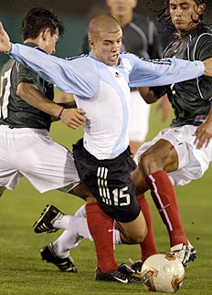 Lucy Nicholson&nbsp;/&nbsp;AP