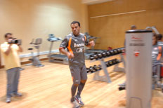 Alexandre Lops, Divulga&ccedil;&atilde;o &nbsp;/&nbsp;