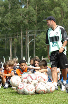  Fl&aacute;vio Neves &nbsp;/&nbsp;